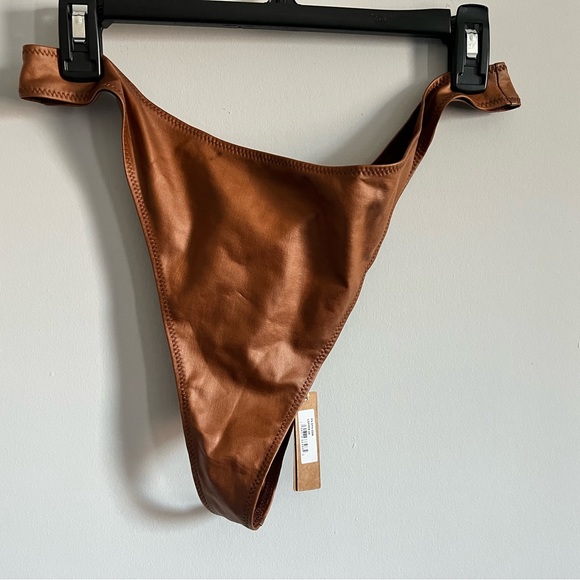 SKIMS Wet Jersey Dipped Thong in Copper Size 2XL NWT - Picture 6 of 6